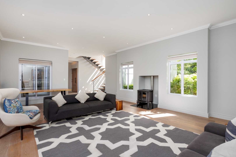 5 Bedroom Property for Sale in Val De Vie Estate Western Cape